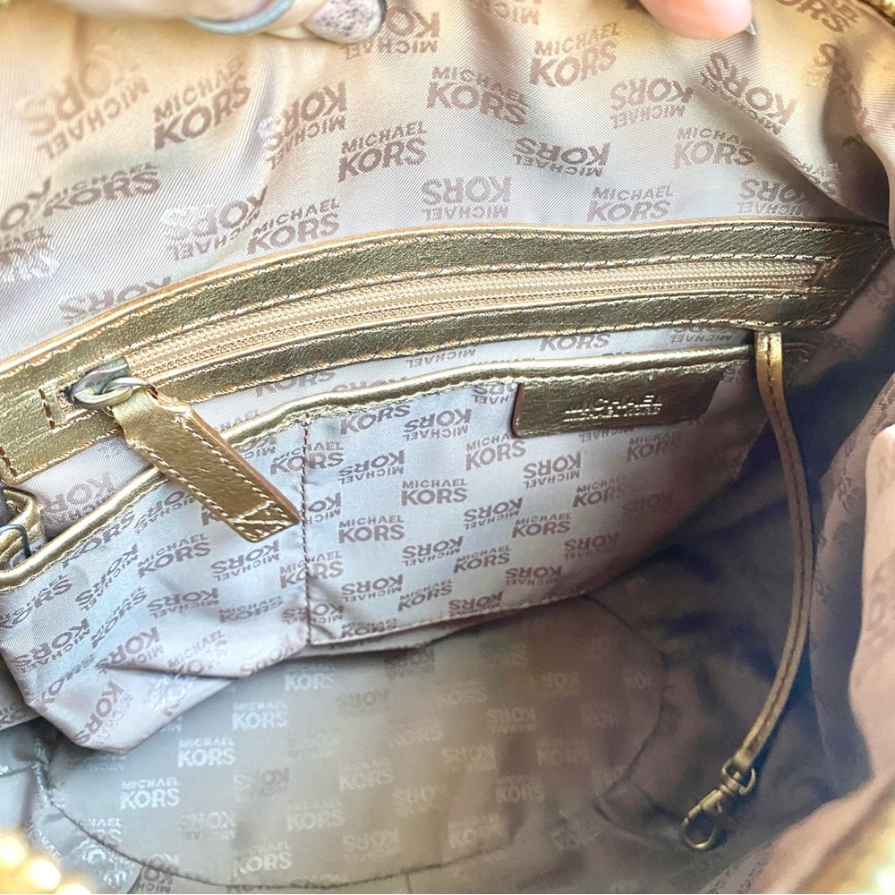 Michael Kors hobo patchwork bag in silver gold and bronze with gold chain EUC - Picture 6 of 13